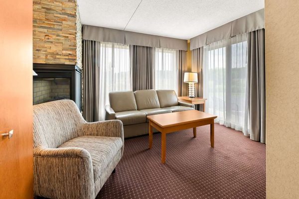 Best Western Plus NorWester Hotel & Conference Centre by null