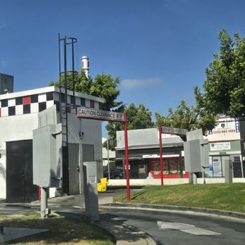 Rally's - Clearance level to get through drive thur - Fast Food Near Me - Inglewood, California Rally's - Clearance level to get through drive thur - Fast Food Near Me - Inglewood, California