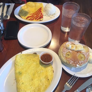 Eggs 'n Things - Waikiki Beach Eggspress - I've had better - Breakfast & Brunch Near Me - Honolulu, Hawaii