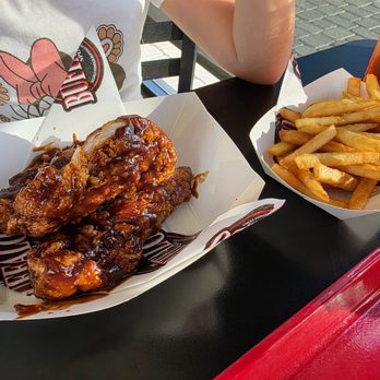 The Buffalo Spot - Pico Rivera - 3 Tender Combo - Chicken Wings Near Me - Pico Rivera, California