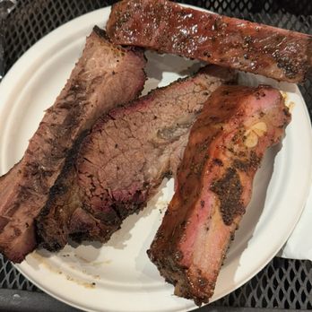 Horn Barbecue - Brisket and ribs - Desserts Near Me - Lafayette, California Horn Barbecue - Brisket and ribs - Desserts Near Me - Lafayette, California