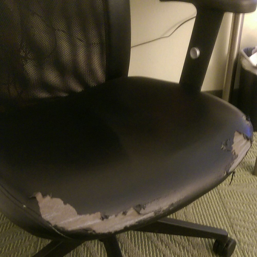 SpringHill Suites Chesapeake Greenbrier - Chair at the desk in my room could use a replacement. - Hotels Near Me - Chesapeake, Virginia SpringHill Suites Chesapeake Greenbrier - Chair at the desk in my room could use a replacement. - Hotels Near Me - Chesapeake, Virginia