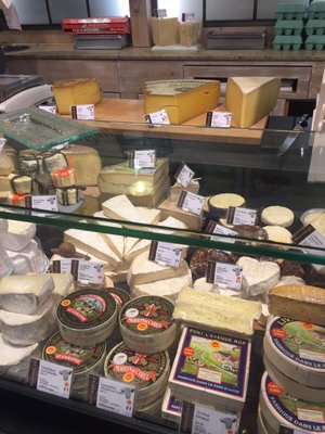 Fromagerie Pierre Gay by null