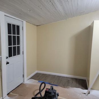 T&M Handyman Services - a room being remodeled - Handyman Near Me