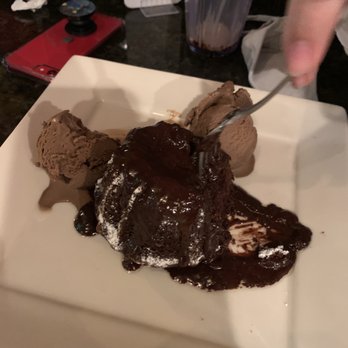 Oakland Diner - Chocolate lava cake - Diners Near Me - Oakland, New Jersey Oakland Diner - Chocolate lava cake - Diners Near Me - Oakland, New Jersey