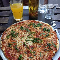 Margherita pie