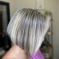 Amanda Lobo hair