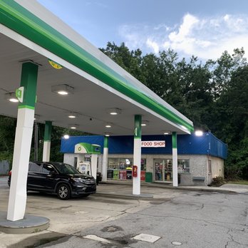 bp - New make over of the old Parker's station that was once here (except for the paving).  I haven't been inside... - Gas Stations Near Me - Richmond Hill, Georgia