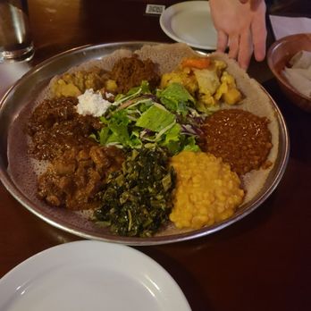 Enssaro Ethiopian Restaurant - Meat and veggies platter - Ethiopian Near Me - Oakland, California