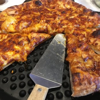 Barro's Pizza - Spicy Southwestern Chicken - mostly crust - Pizza Near Me - Anthem, Arizona Barro's Pizza - Spicy Southwestern Chicken - mostly crust - Pizza Near Me - Anthem, Arizona