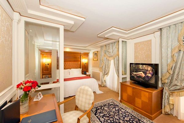 Swiss Diamond Hotel Lugano by null