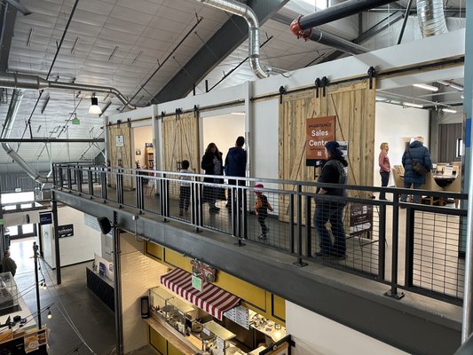 Bluebird Market by null