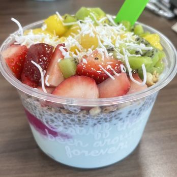 Everbowl - Blue Lagoon Bowl add kiwi and honey. - Acai Bowls Near Me - Las Vegas, Nevada
