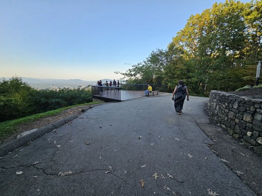 Mill Mountain Star by null