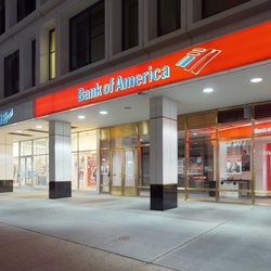 Bank of America Financial Center - Storefront