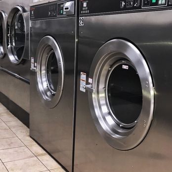Savannah Laundry - 8 load machines - - Laundromat Near Me - Savannah, Georgia Savannah Laundry - 8 load machines - - Laundromat Near Me - Savannah, Georgia