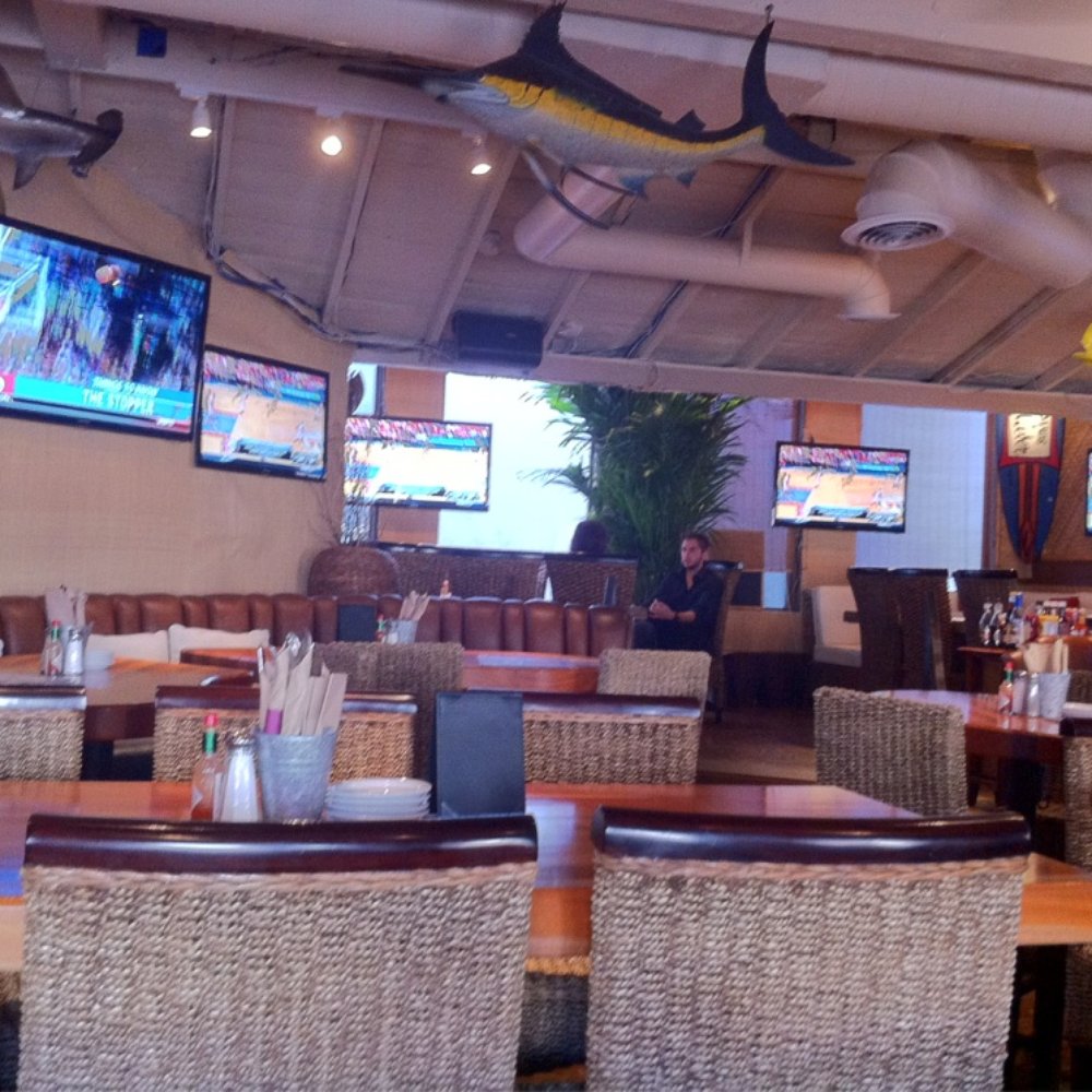 FishBar - FishBar Interior - Manhattan Beach, CA - Seafood Near Me - Manhattan Beach, California