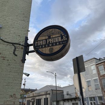 Mad Paddle Brewstillery - Breweries Near Me - Madison, Indiana
