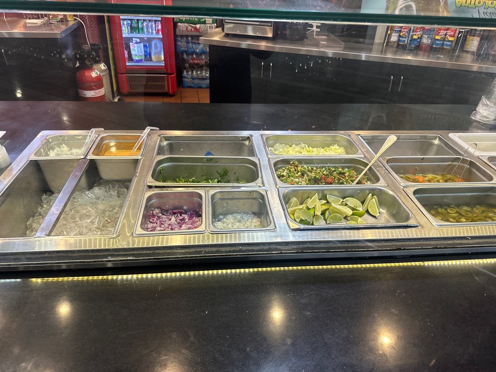 Victoria's Antojos Locos