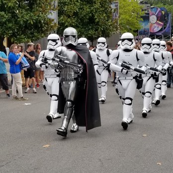 Walt Disney Studios - A little bit of Star Wars presence - Amusement Parks Near Me - Chessy, 77