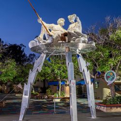 Archibald Sheet Metal - Custom aluminum tripod structure