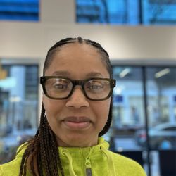 Warby Parker Pike & Rose - One of the cute frames I loved but will never get