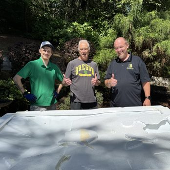 WDA Movers - Another satisfied Customer, during a Hot Tub Move and relocation. - Movers Near Me - Eugene, Oregon WDA Movers - Another satisfied Customer, during a Hot Tub Move and relocation. - Movers Near Me - Eugene, Oregon