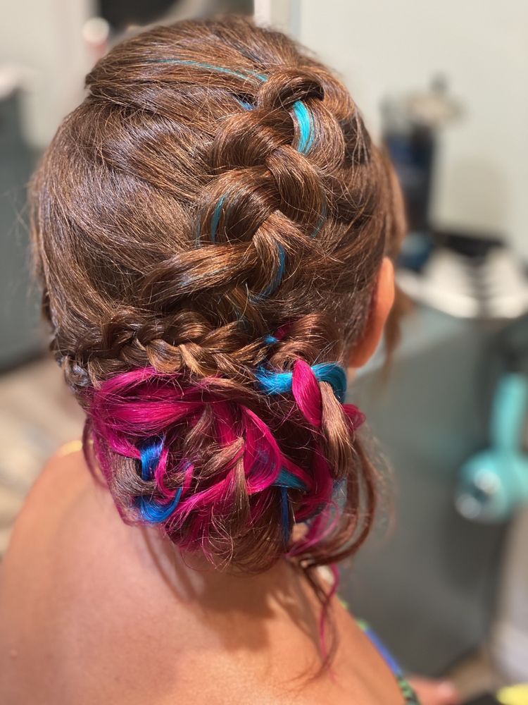 SMART HAIR STUDIO Updated March 2024 354 Photos & 188 Reviews 282