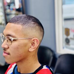 His Barber Shop - 0 High Fade