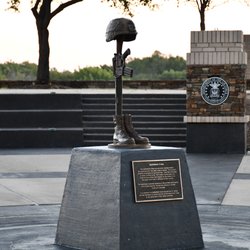 Frisco Commons Park - Battlefield Cross - a symbolic representation of someone who has been killed in action.