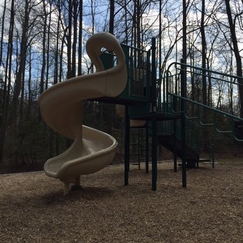 Halstead Reston - Apartments Near Me - Reston, Virginia