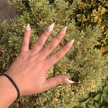 Seduire Nails - Nail Salons Near Me - Portland, Oregon