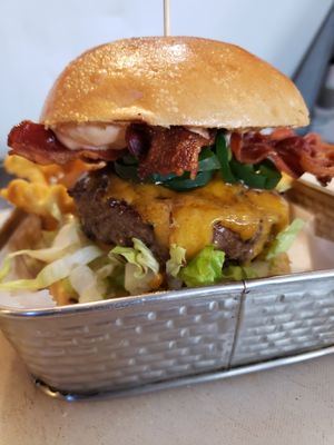 Corkscrew Bar by null