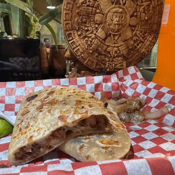 Mayan Taqueria - Gringa de Discada with Mexican Orange flavor soda. - Tacos Near Me - San Benito, Texas Mayan Taqueria - Gringa de Discada with Mexican Orange flavor soda. - Tacos Near Me - San Benito, Texas