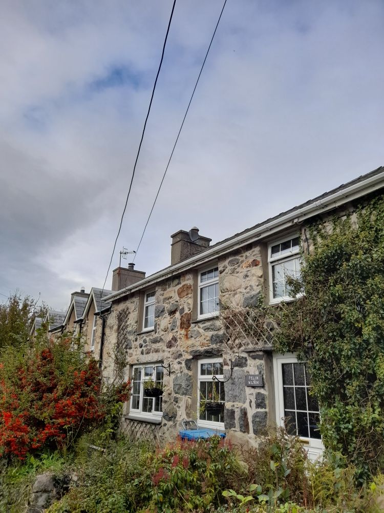 NORTH WALES DIGITAL 11 Photos 4 Swan Terrace, Caernarfon, Gwynedd