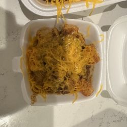 Lucky Dog OTR - Chili Cheese Tots