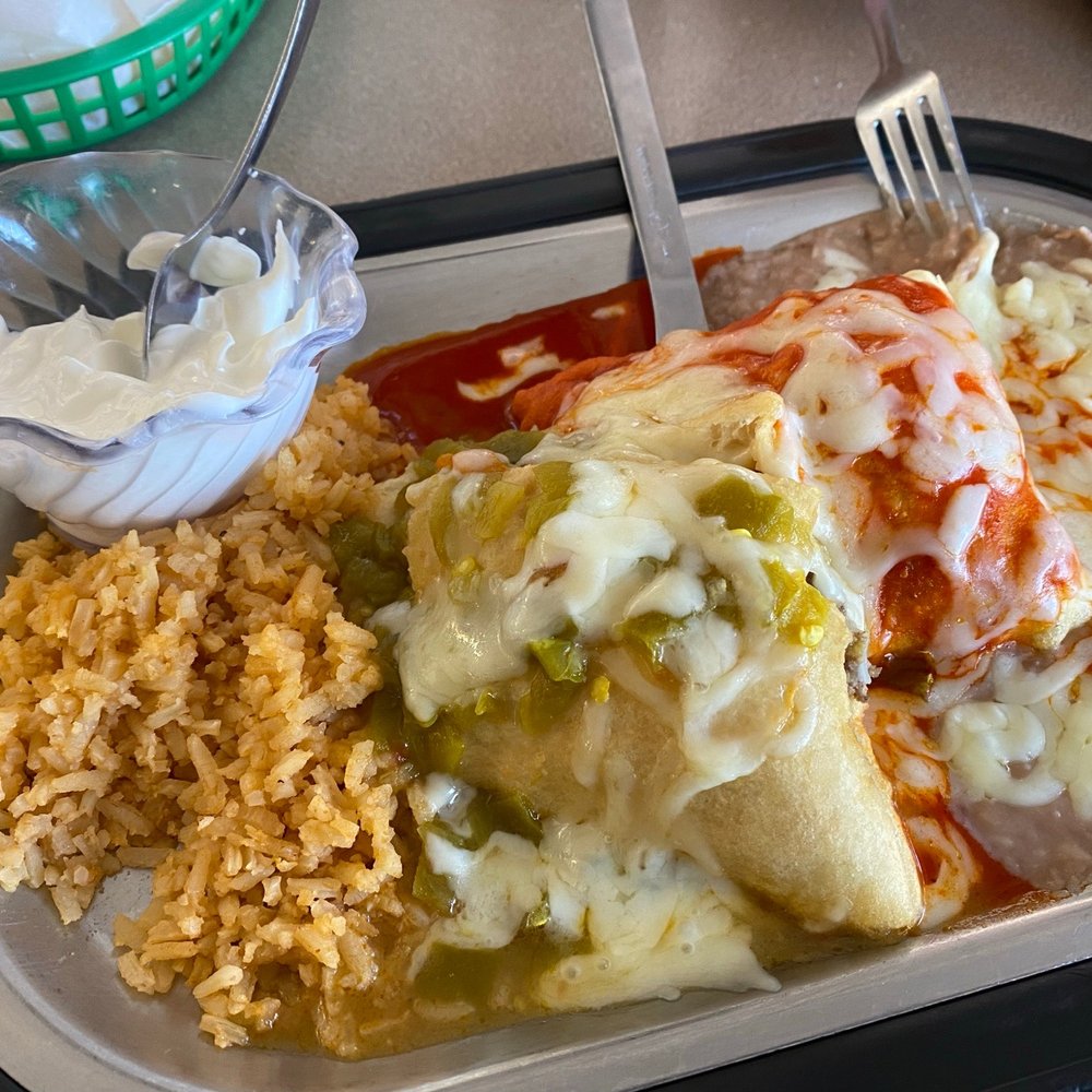 Si Senor - Stuffed sopapilla with ground beef-Christmas (red and green Chile on top). - Mexican Near Me - Deming, New Mexico Si Senor - Stuffed sopapilla with ground beef-Christmas (red and green Chile on top). - Mexican Near Me - Deming, New Mexico