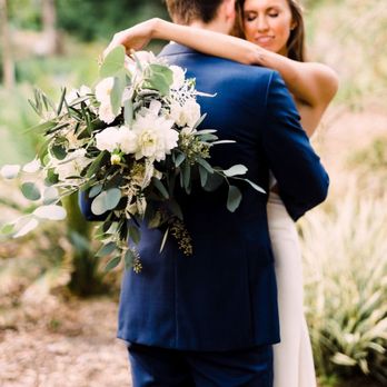Peaches to Poppies - Floral design - Wedding Planning Near Me Peaches to Poppies - Floral design - Wedding Planning Near Me