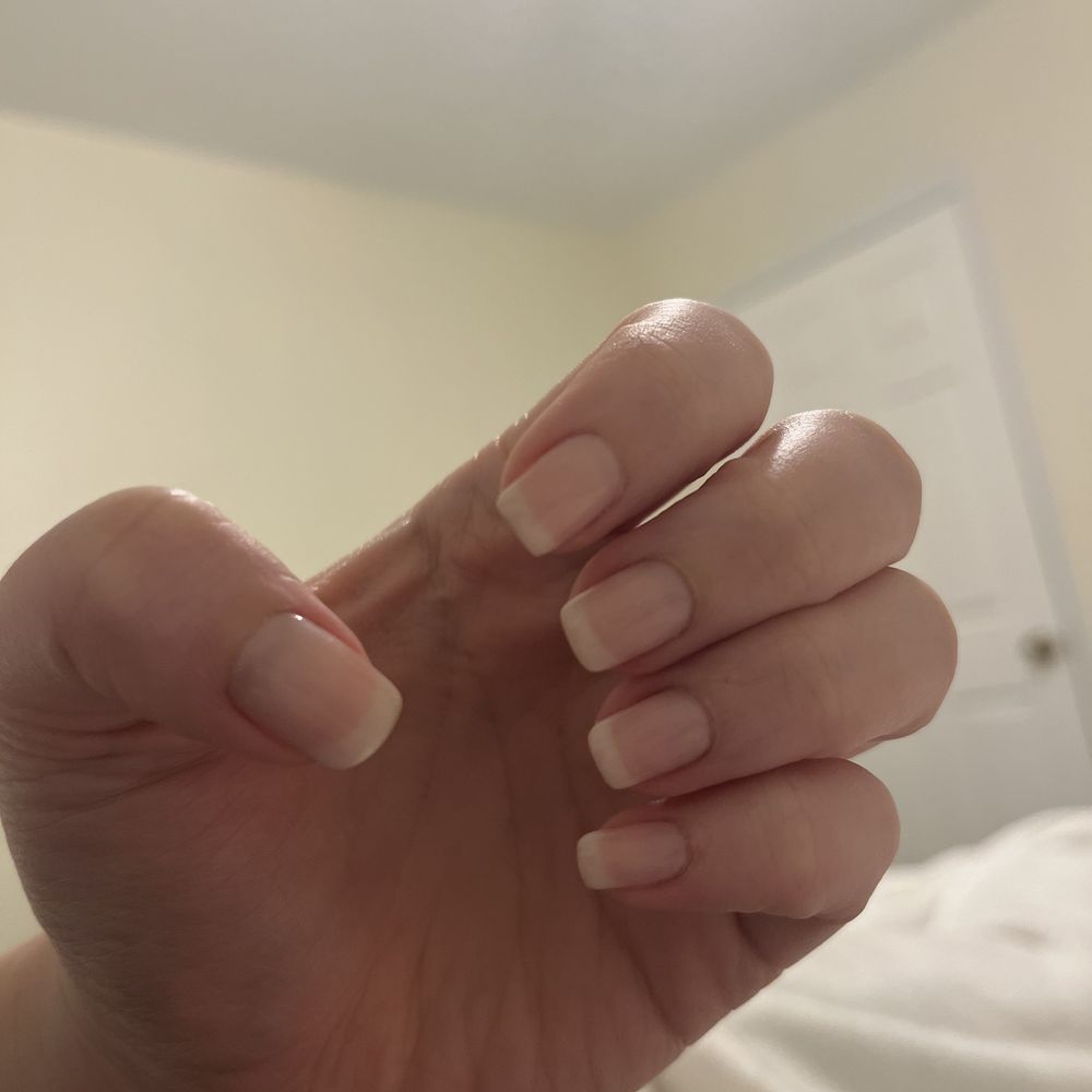 These nails are so good! I love them. I asked for bubble bath as base and funny bunny for tips. These nails are so good! I love them. I asked for bubble bath as base and funny bunny for tips.