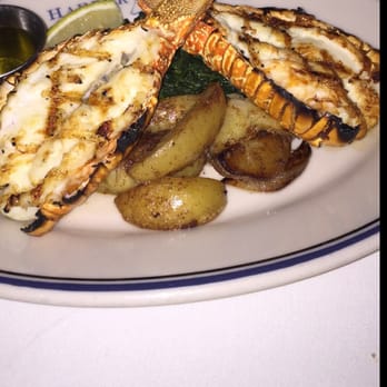 Harbor House - Seafood Near Me - Milwaukee, Wisconsin