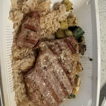 California Fish Grill - Seafood Near Me - La Habra, California California Fish Grill - Seafood Near Me - La Habra, California