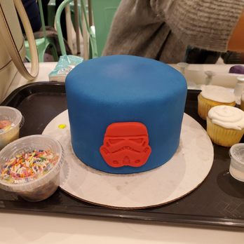 Cake Time Bakery - Starwars cake - Patisserie/Cake Shop Near Me - Chantilly, Virginia