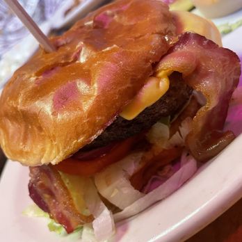 Texas Roadhouse - Medium Rare Bacon Cheeseburger - Steakhouses Near Me - Matthews, North Carolina Texas Roadhouse - Medium Rare Bacon Cheeseburger - Steakhouses Near Me - Matthews, North Carolina