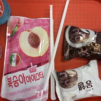 Slurp & Sip - Peach drink and chocolate snack cakes - Korean Near Me - Valencia, California Slurp & Sip - Peach drink and chocolate snack cakes - Korean Near Me - Valencia, California