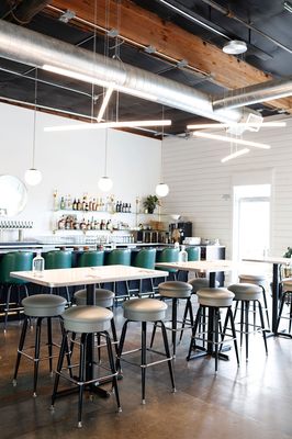 Champagne Diner by null