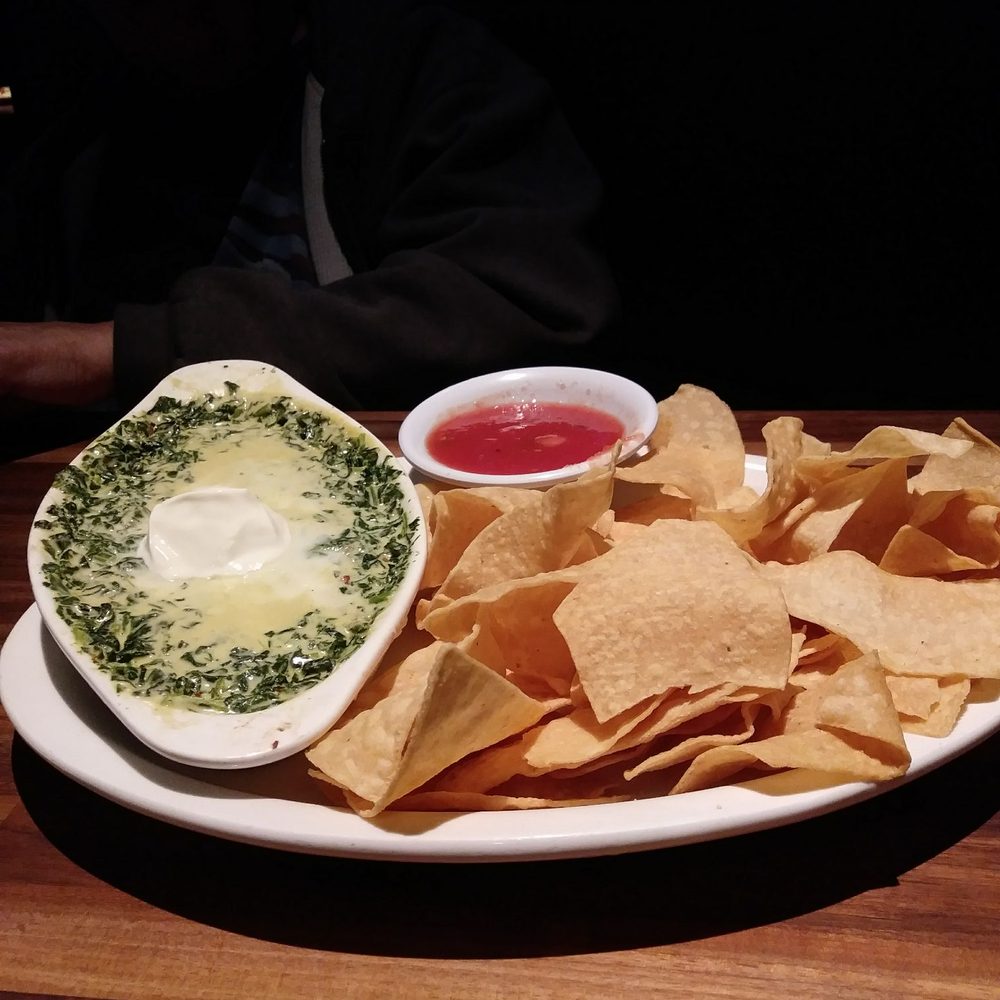 Cheddar's Scratch Kitchen - Comfort Food Near Me - Dothan, Alabama