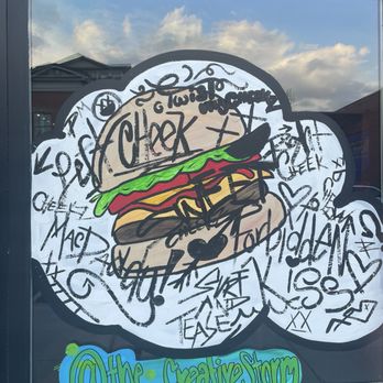 Cheekz Burgers - Burgers Near Me - Sandusky, Ohio