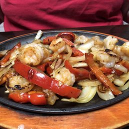 Mi Pueblo Real - Shrimp fajitas, no bell peppers. Good amount of shrimp - fajitas, food, shrimp, shellfish, shrimp fajitas - Mexican Near Me - Mount Pleasant, Iowa