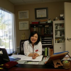 Chinese Acupuncture & Herbal Clinic - Dr Office