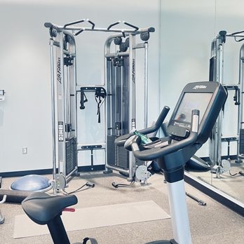 Hotel Indigo Gainesville-Celebration Pointe - This equipment looks brand new!! - Hotels Near Me - Gainesville, Florida Hotel Indigo Gainesville-Celebration Pointe - This equipment looks brand new!! - Hotels Near Me - Gainesville, Florida
